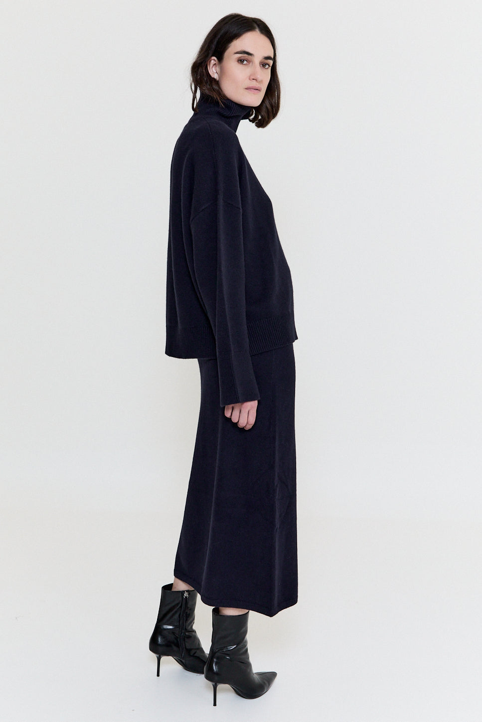 Clinic Skirt Dark Navy